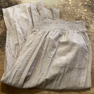 Linen capris